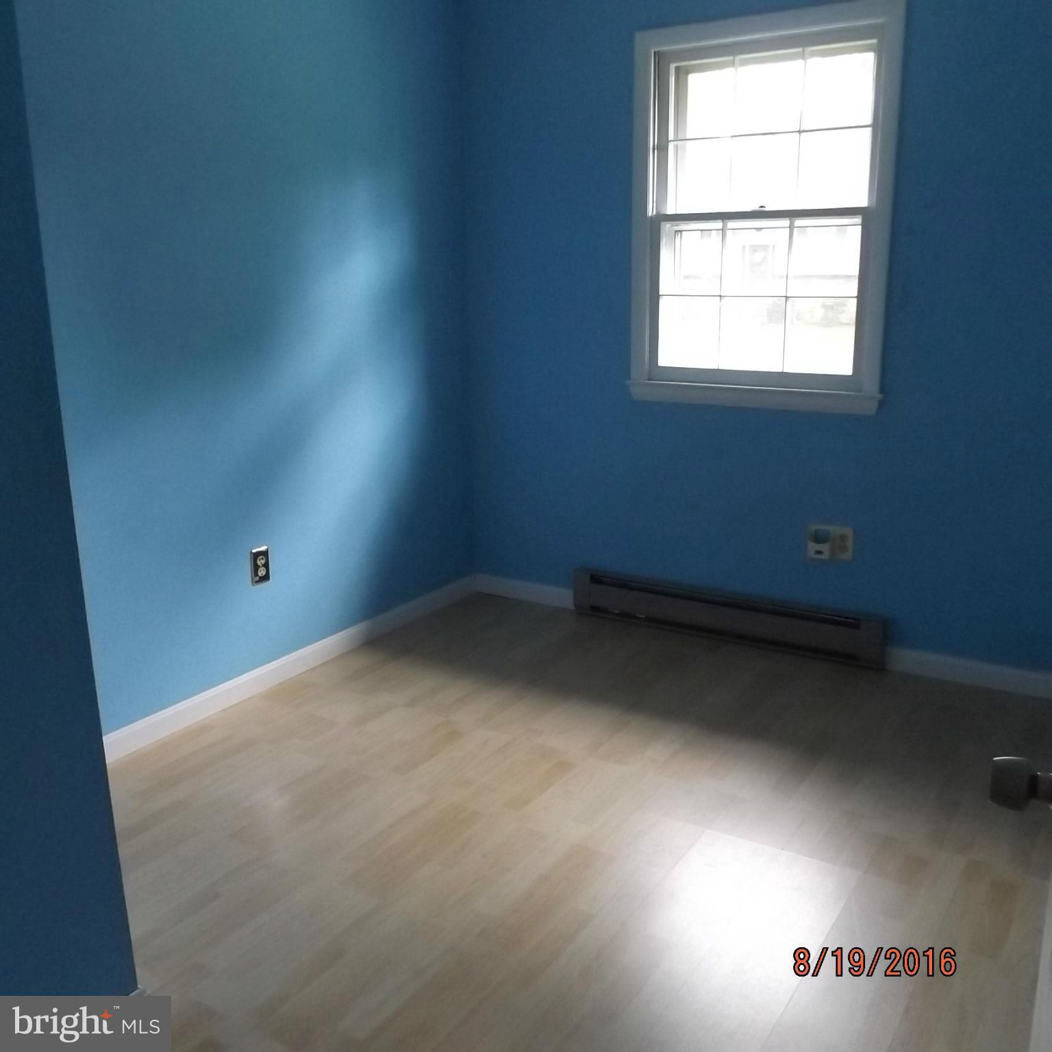 460 Ruth Road Arnold, MD 21012 - Photo 5 of 9 Bedroom