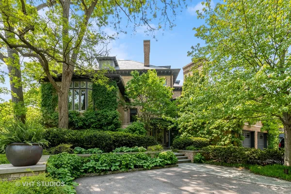 $5,900,000 | 395 Greenleaf Avenue, Glencoe, IL 60022