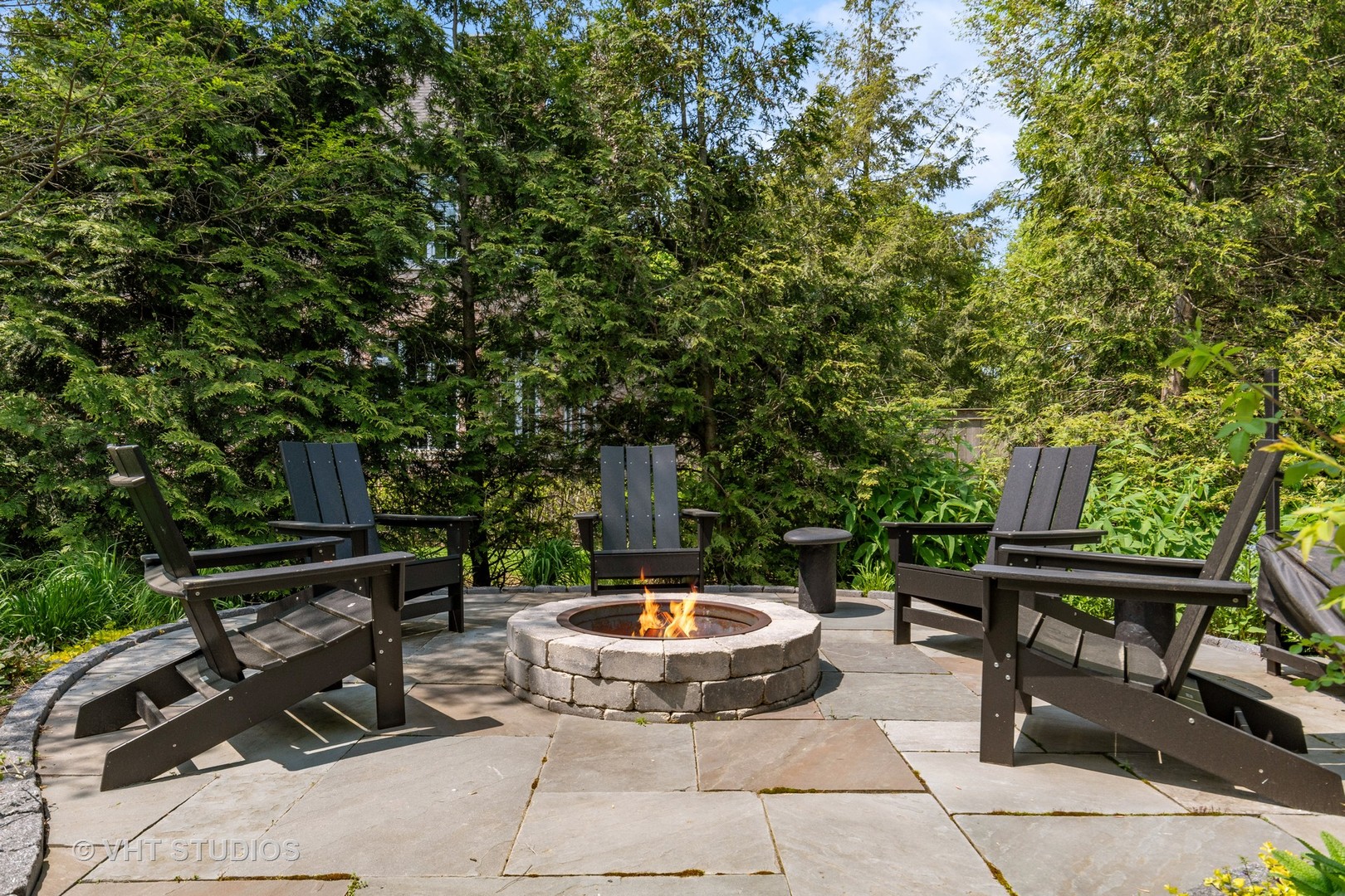 395 Greenleaf Avenue Glencoe, IL 60022 - Photo 8 of 14