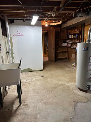 $1,700 | 1439 Brushy Mountain Drive, Salem, VA 24153