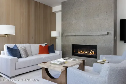 $5,950,000 | 185 Glenwood Street, Unit 9, Jackson, WY 83001