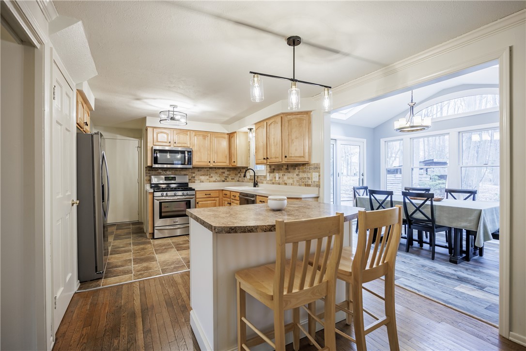 1082 Everwild View Webster, NY 14580 - Photo 19 of 48