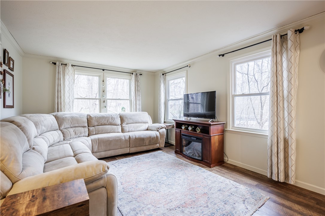 1082 Everwild View Webster, NY 14580 - Photo 28 of 48