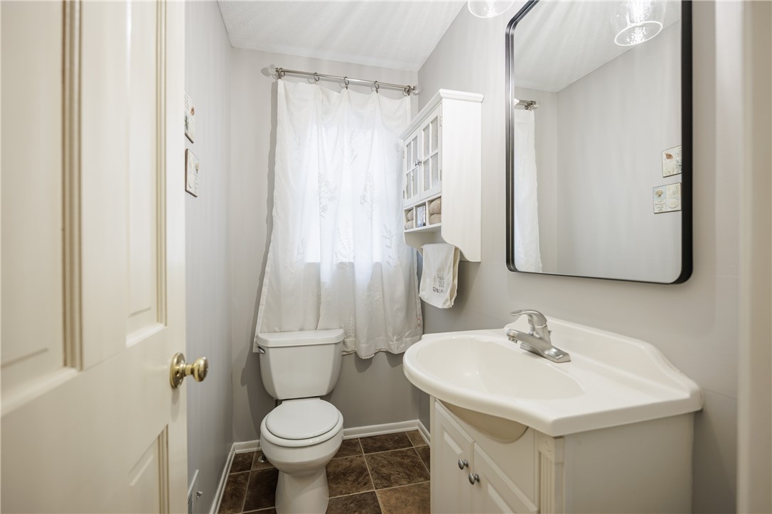 1082 Everwild View Webster, NY 14580 - Photo 31 of 48