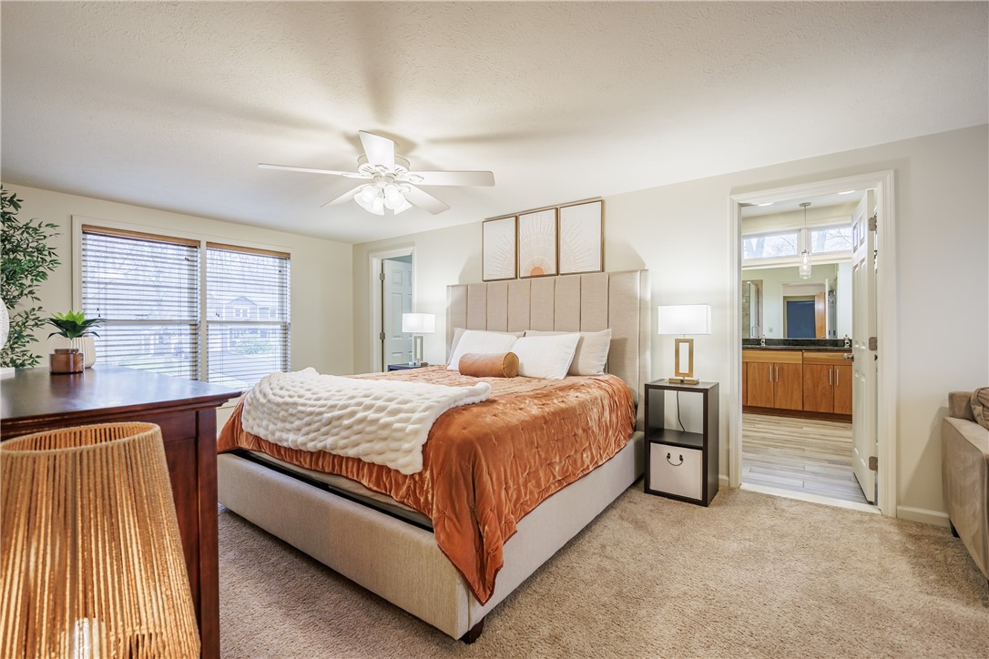 1082 Everwild View Webster, NY 14580 - Photo 32 of 48