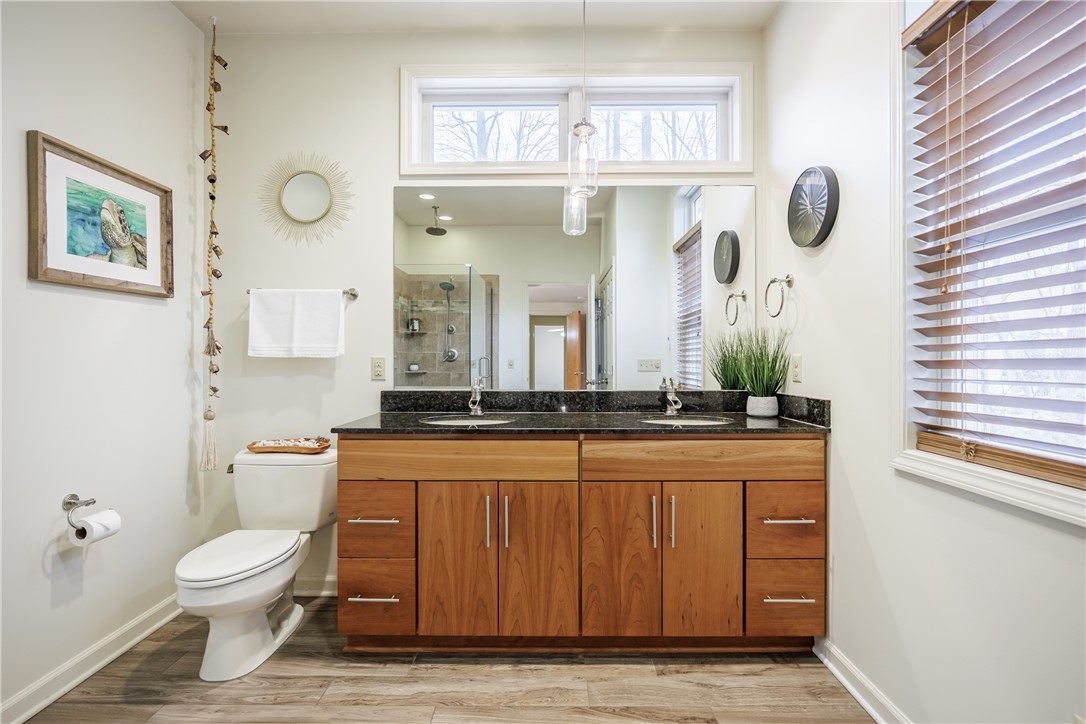 1082 Everwild View Webster, NY 14580 - Photo 37 of 48