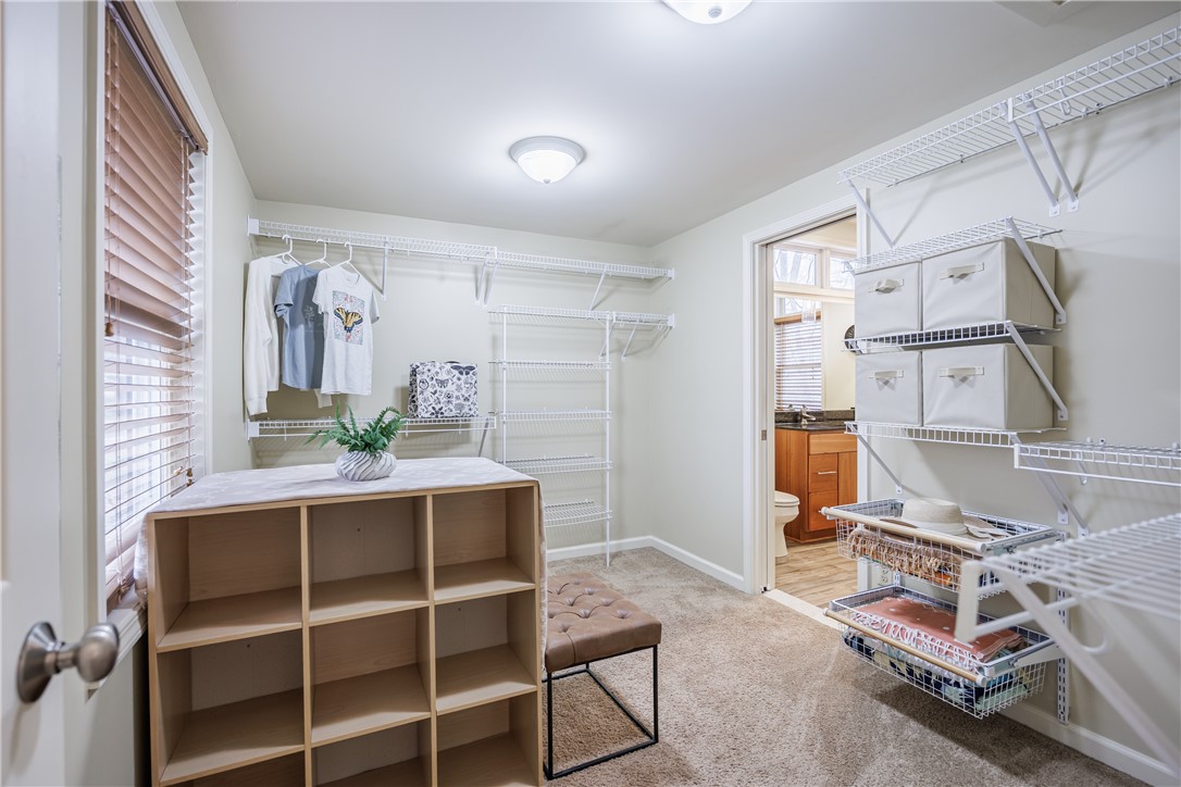 1082 Everwild View Webster, NY 14580 - Photo 39 of 48