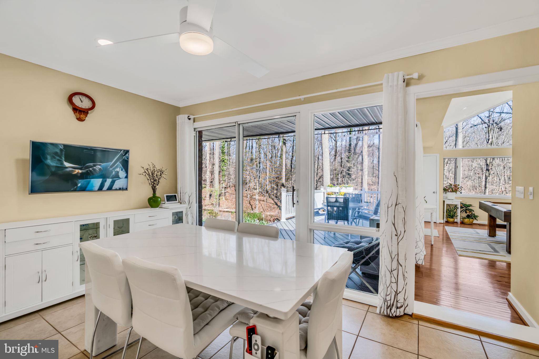5530 Belfast Place Springfield, VA 22151 - Photo 4 of 57