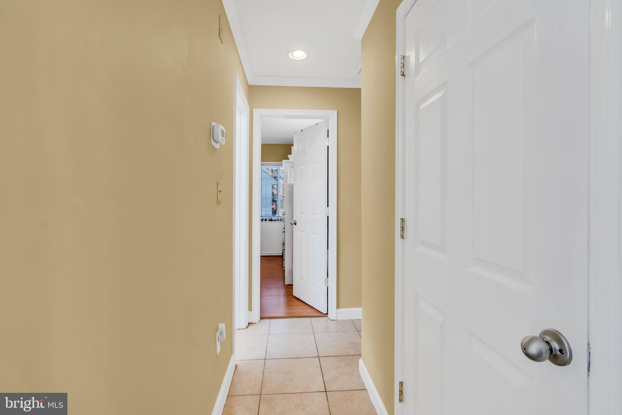 5530 Belfast Place Springfield, VA 22151 - Photo 7 of 57