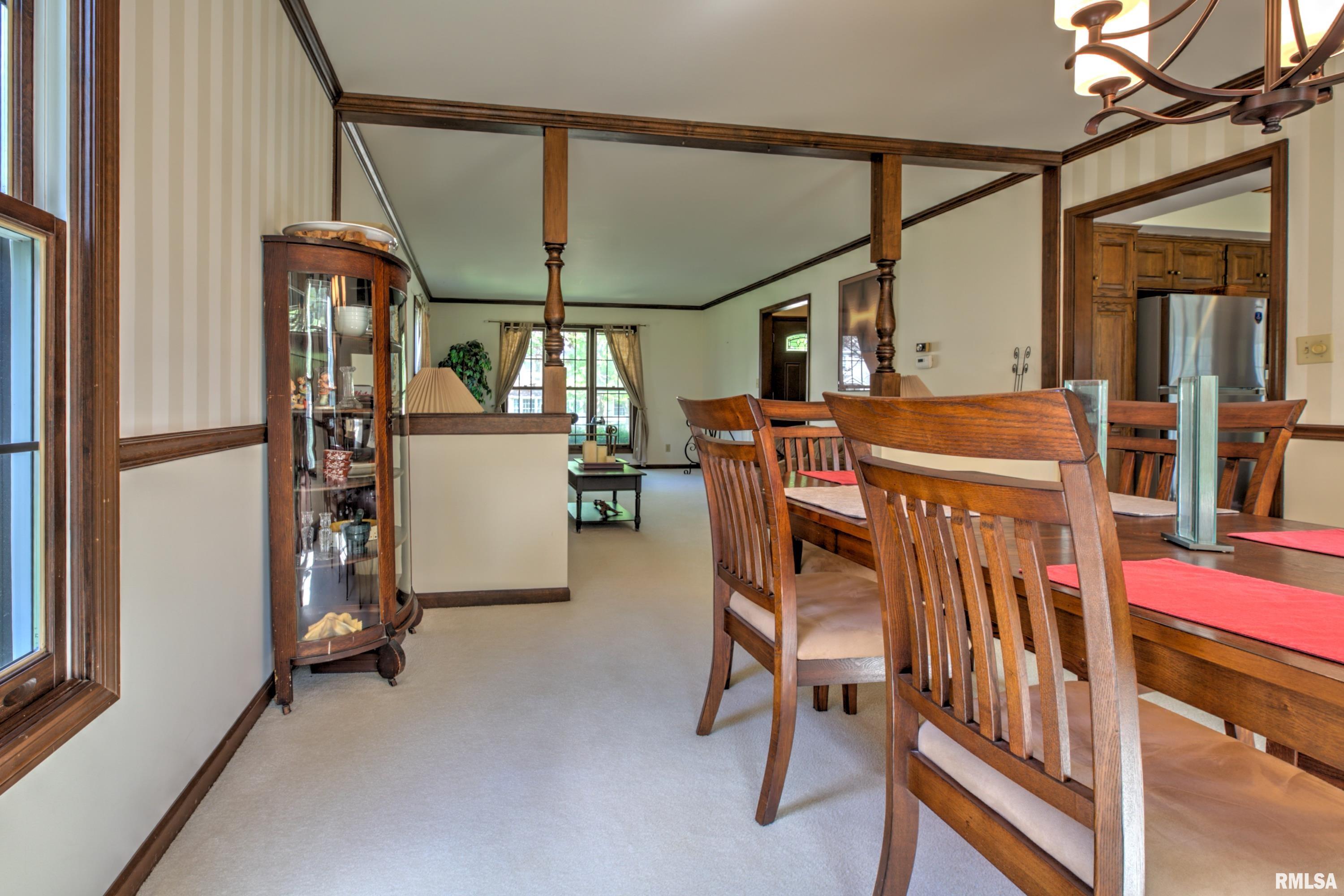 10611 North Sleepy Hollow Road Peoria, IL 61615 - Photo 17 of 63