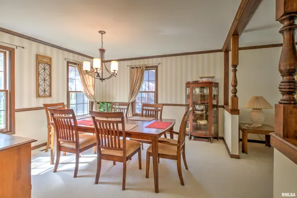 $339,000 | 10611 North Sleepy Hollow Road, Peoria, IL 61615
