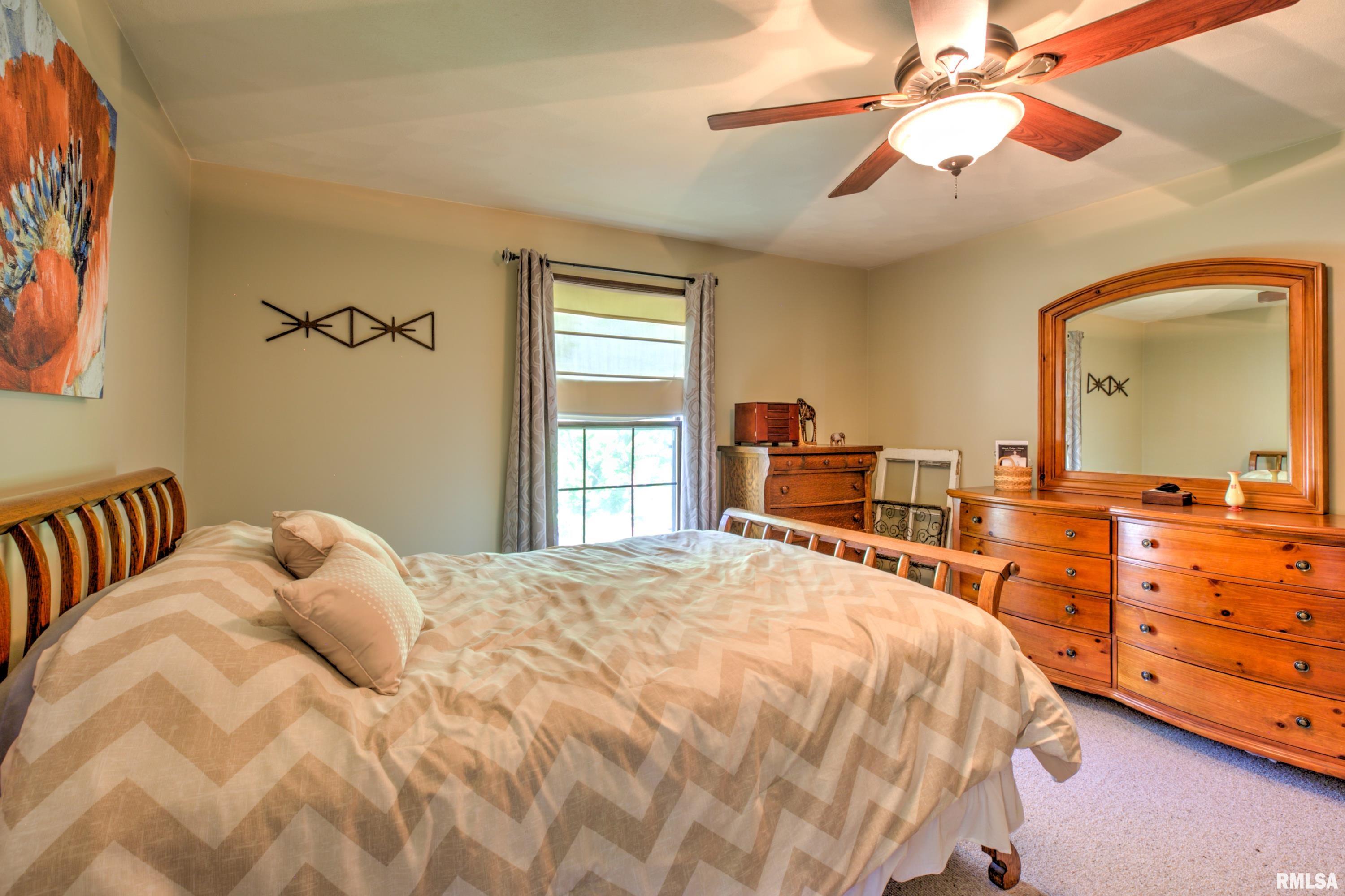 10611 North Sleepy Hollow Road Peoria, IL 61615 - Photo 31 of 63