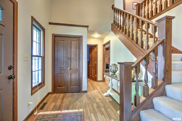 $339,000 | 10611 North Sleepy Hollow Road, Peoria, IL 61615