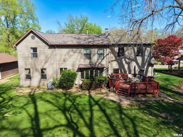 $339,000 | 10611 North Sleepy Hollow Road, Peoria, IL 61615