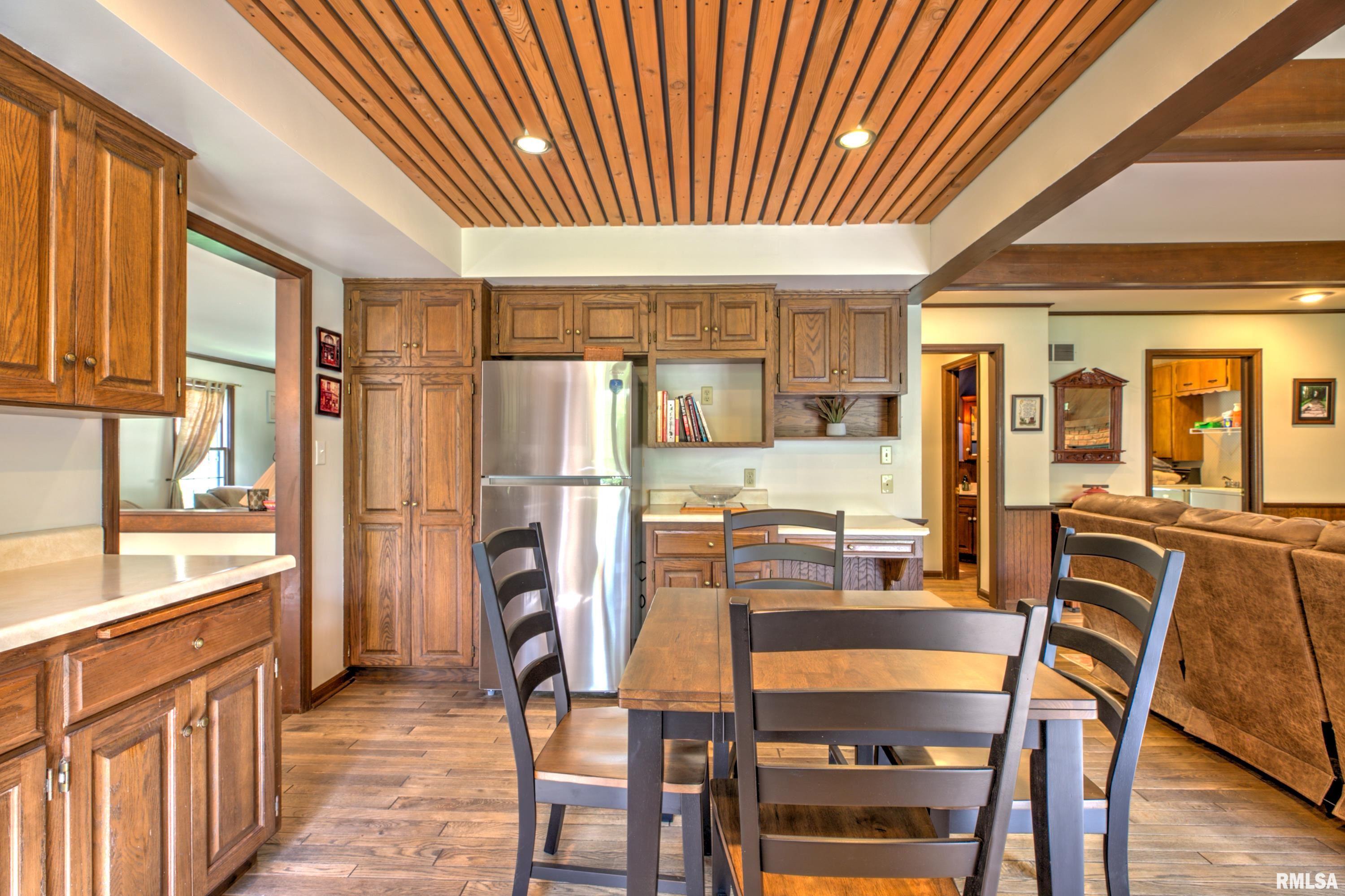 10611 North Sleepy Hollow Road Peoria, IL 61615 - Photo 7 of 63