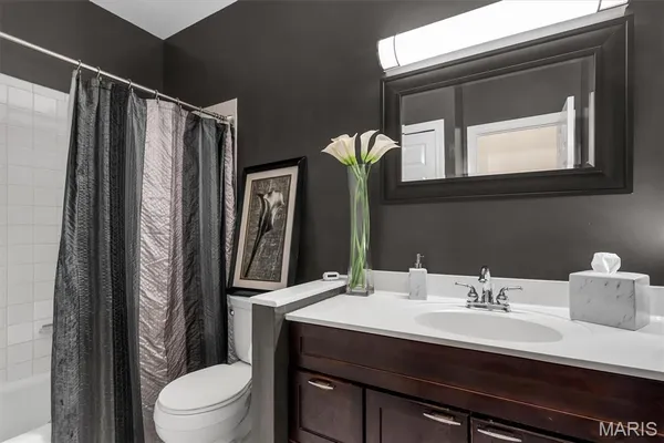 $299,900 | 1911 Lynch Street, St. Louis, MO 63118