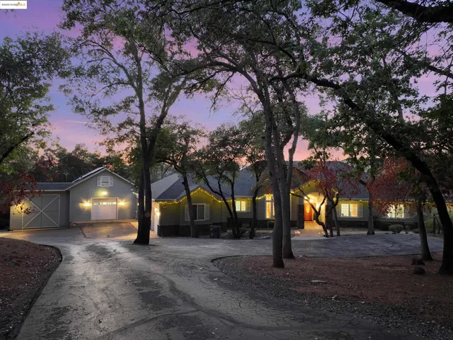 $1,300,000 | 16096 Parkridge Avenue, Sonora, CA 95370