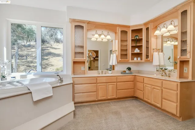 $1,300,000 | 16096 Parkridge Avenue, Sonora, CA 95370
