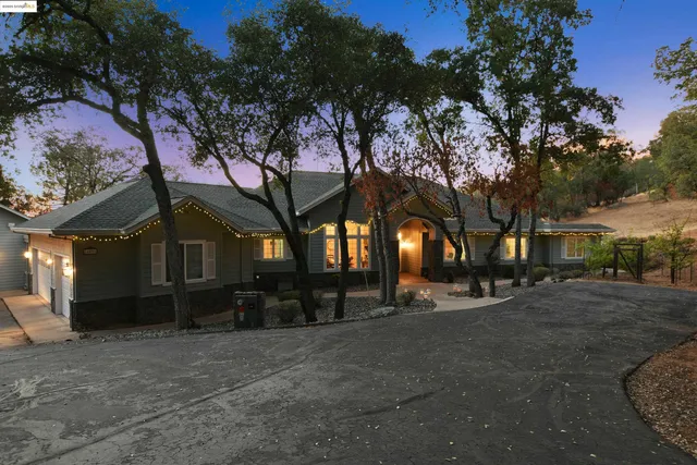 $1,300,000 | 16096 Parkridge Avenue, Sonora, CA 95370