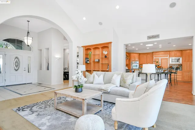 $1,300,000 | 16096 Parkridge Avenue, Sonora, CA 95370