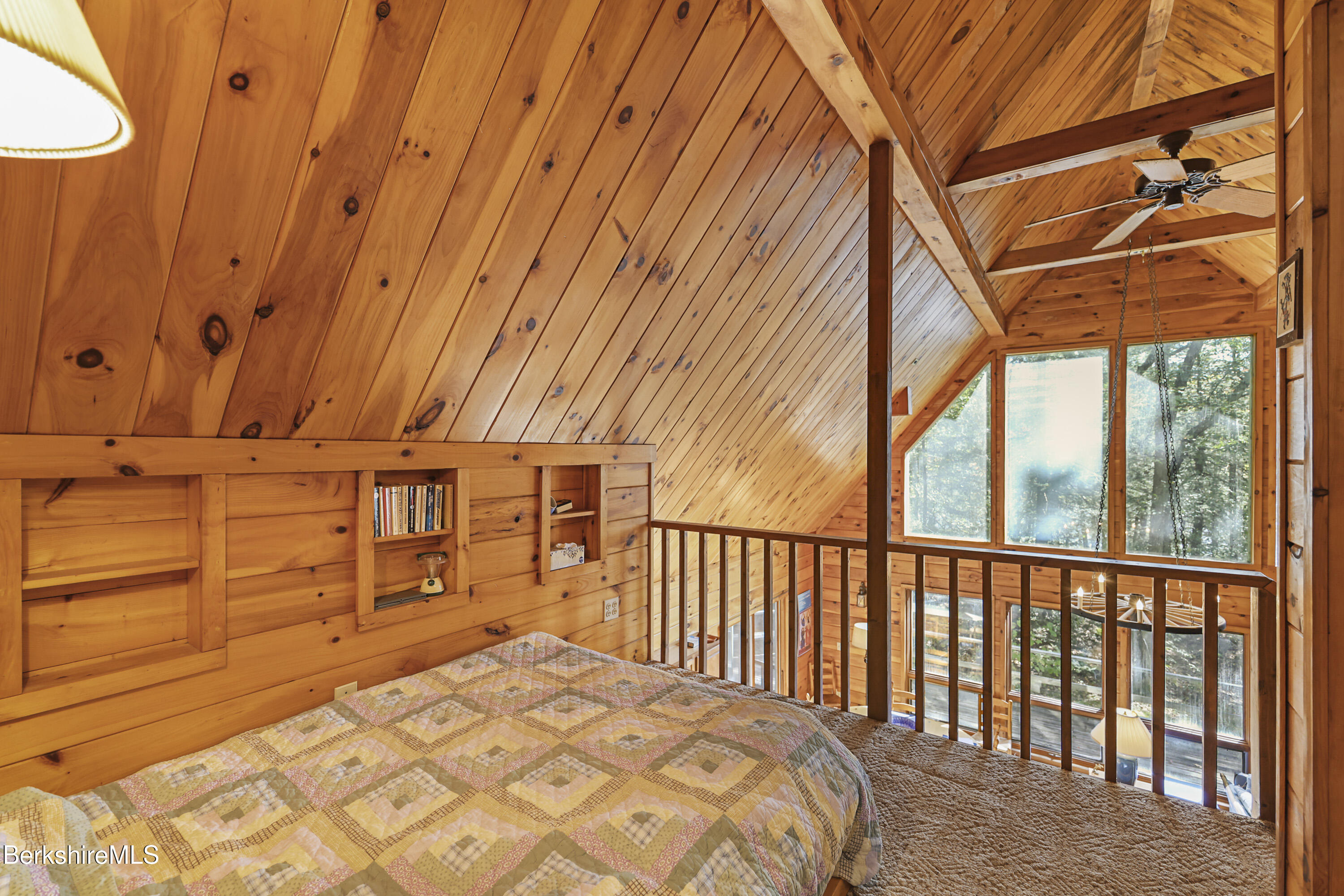 98 Loop Drive Otis, MA 01029 - Photo 18 of 35 Loft