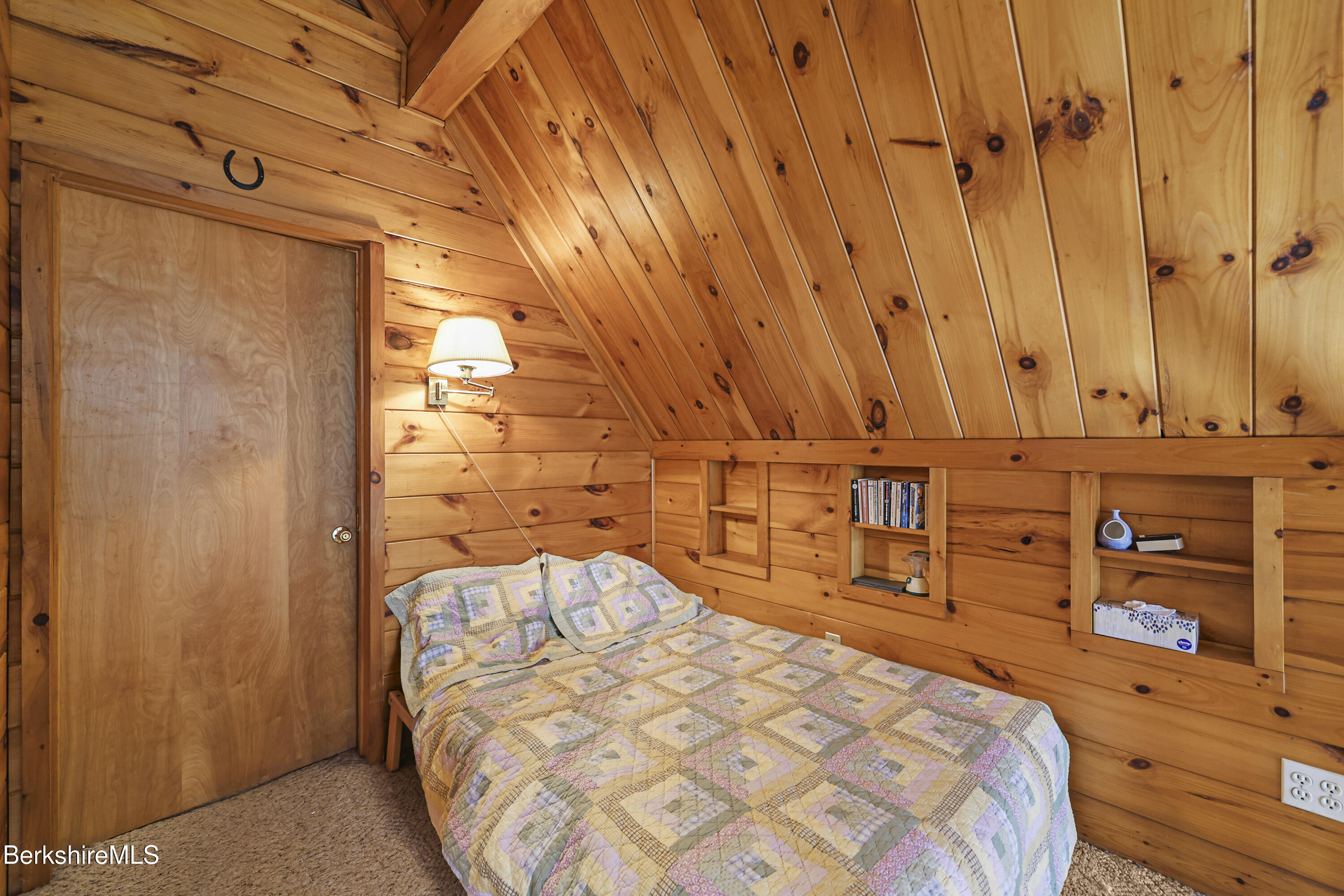 98 Loop Drive Otis, MA 01029 - Photo 19 of 35 Loft