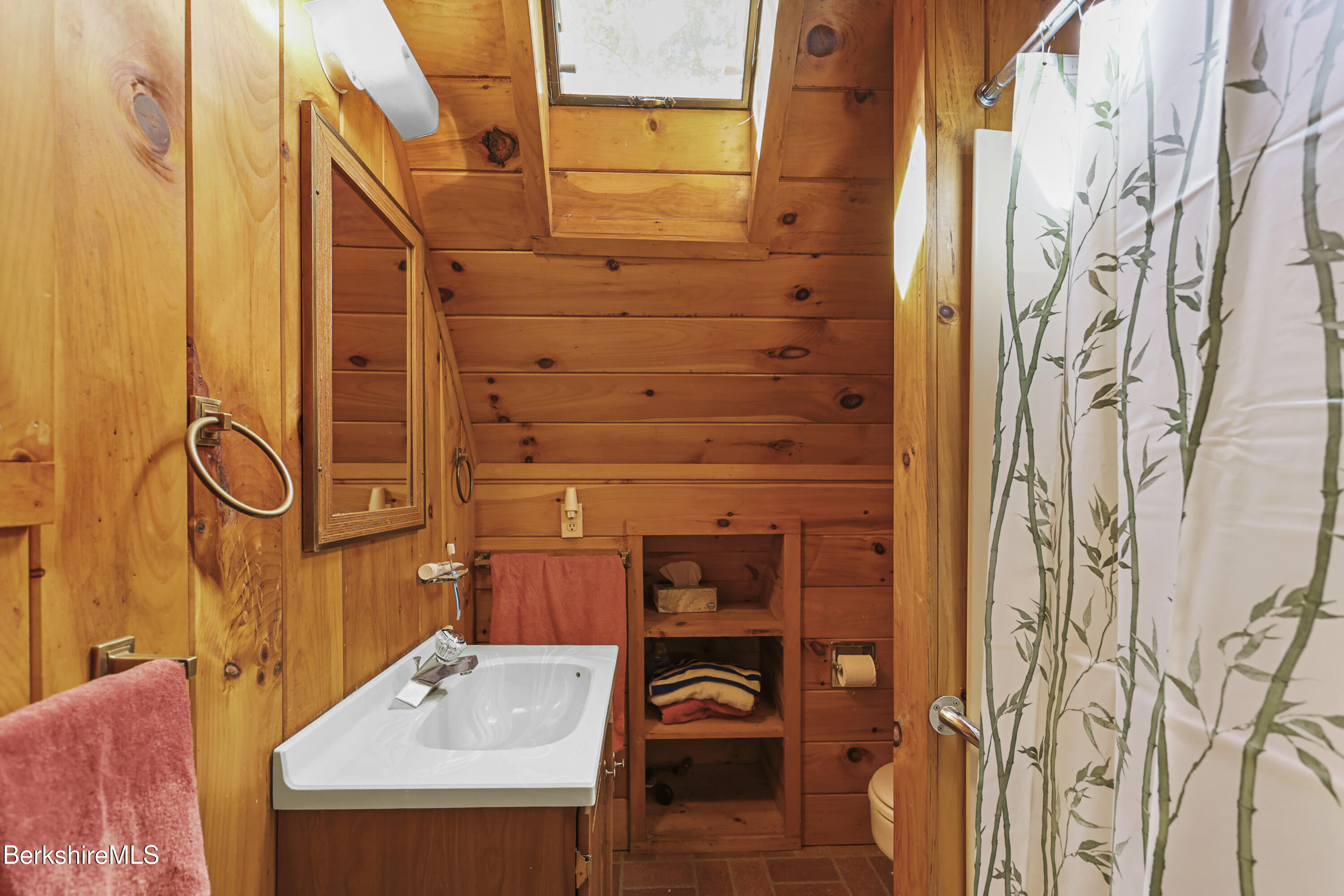 98 Loop Drive Otis, MA 01029 - Photo 21 of 35 Upper Bath
