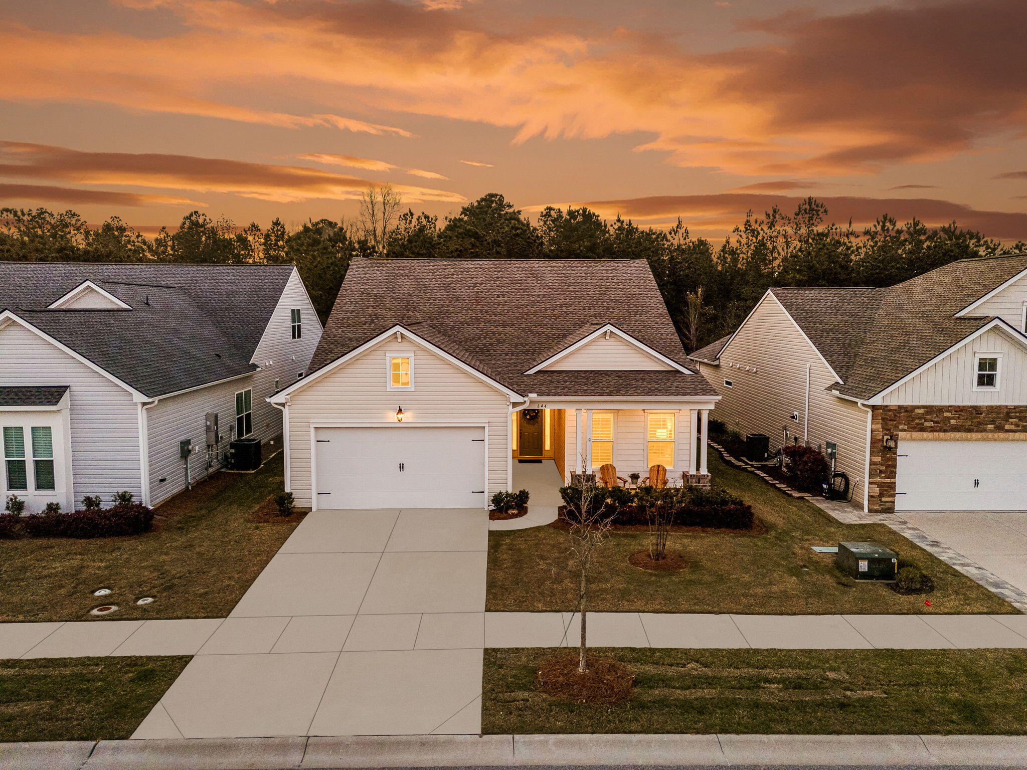 644 Marsh Cv Circle Summerville, SC 29486 - Photo 2 of 98 2