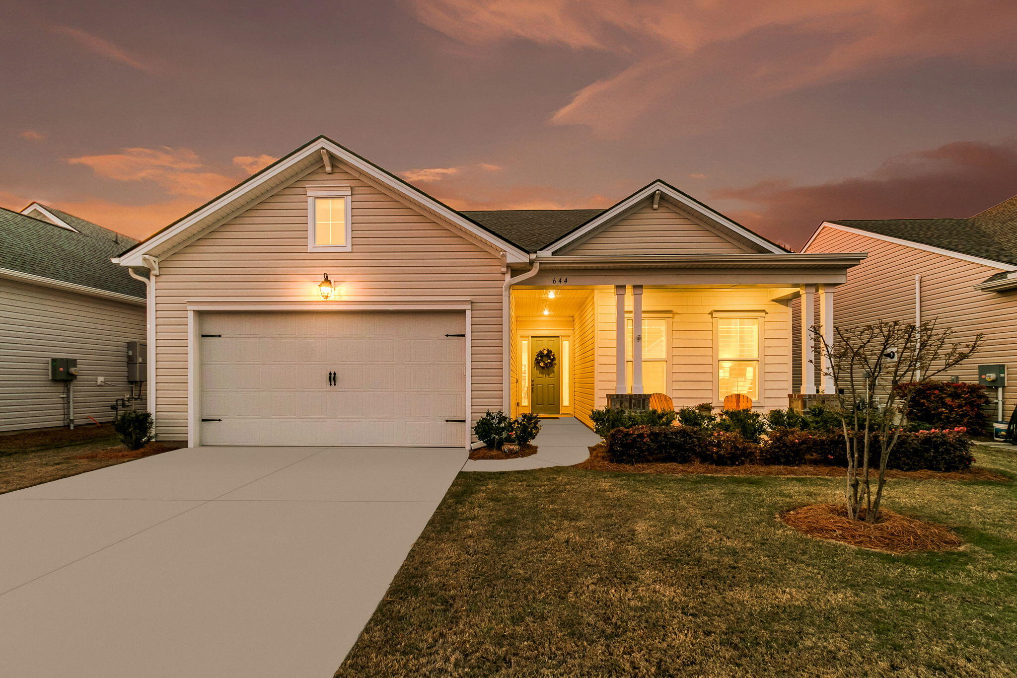 644 Marsh Cv Circle Summerville, SC 29486 - Photo 5 of 98 5