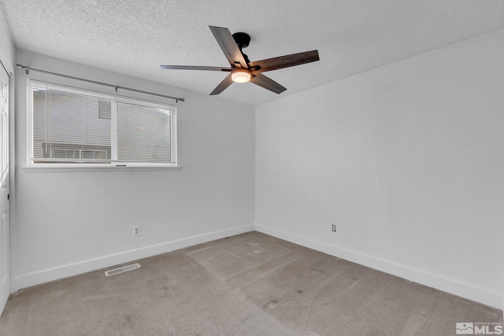 6645 Lotus Street Reno, NV 89506 - Photo 9 of 17 Photo 9