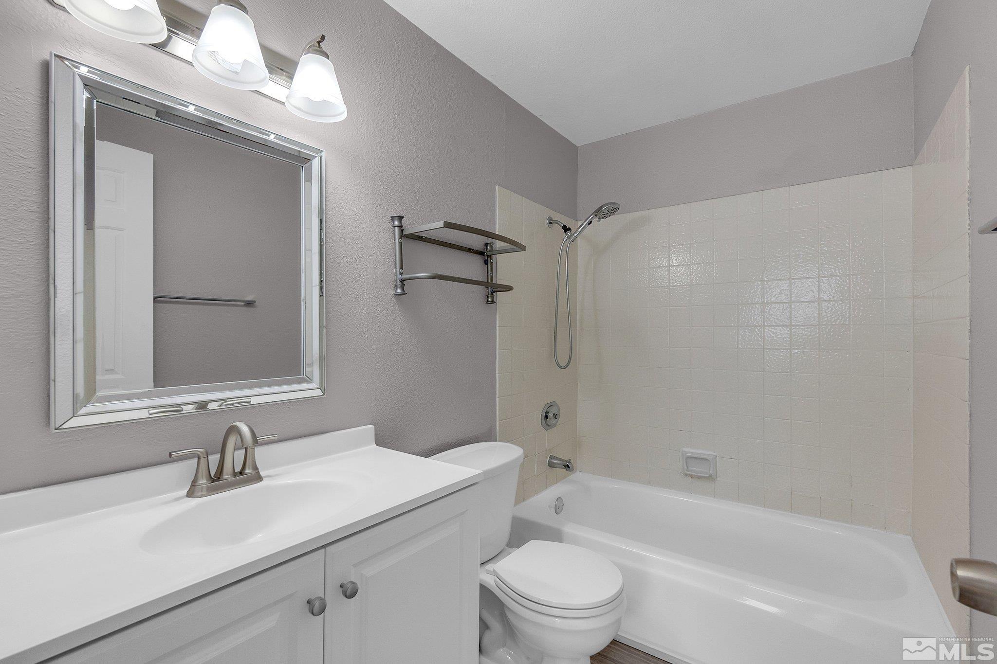 6645 Lotus Street Reno, NV 89506 - Photo 10 of 17 Photo 10