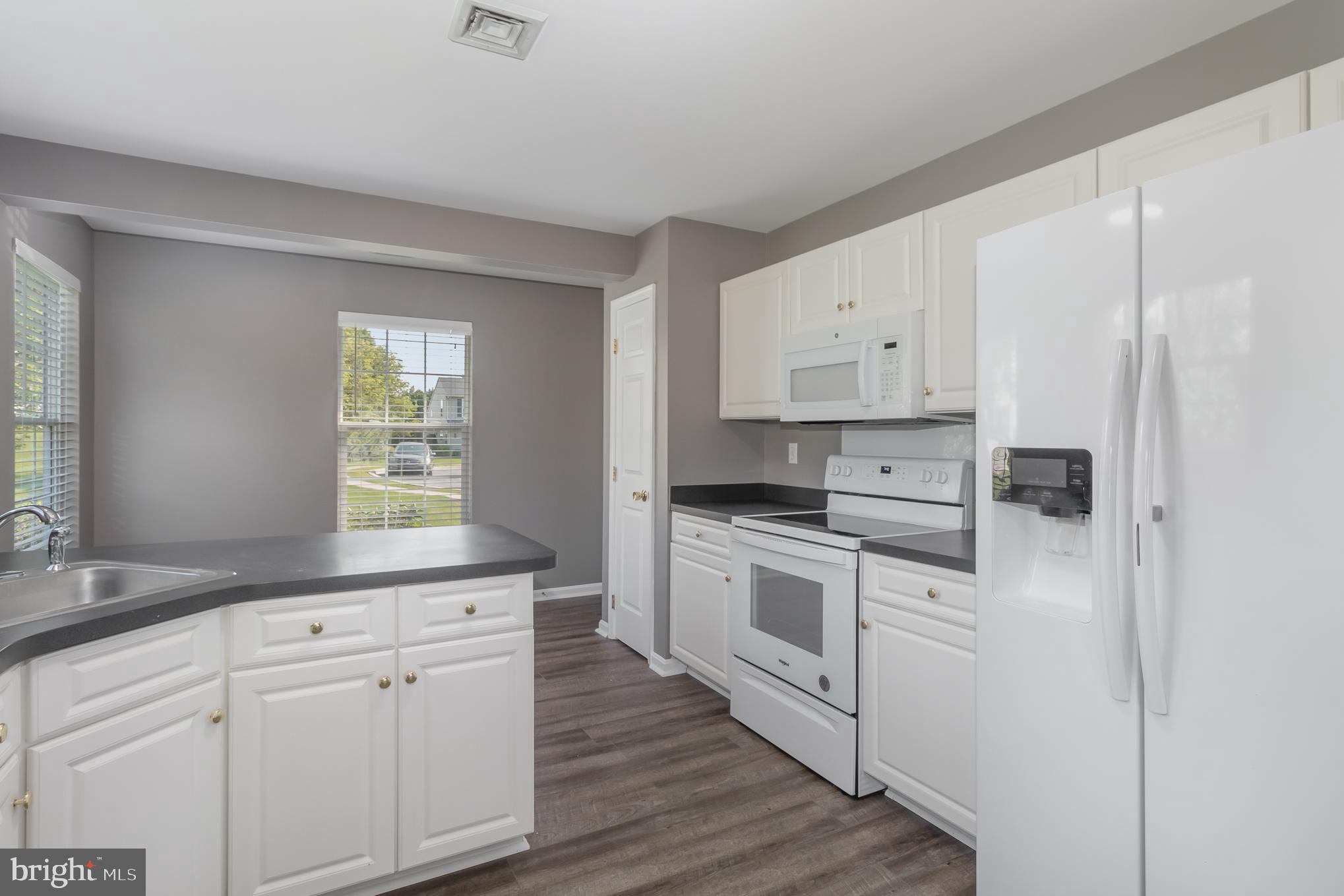 6510 Terrace Court Harrisburg, PA 17111 - Photo 10 of 27 Gallery Image 10