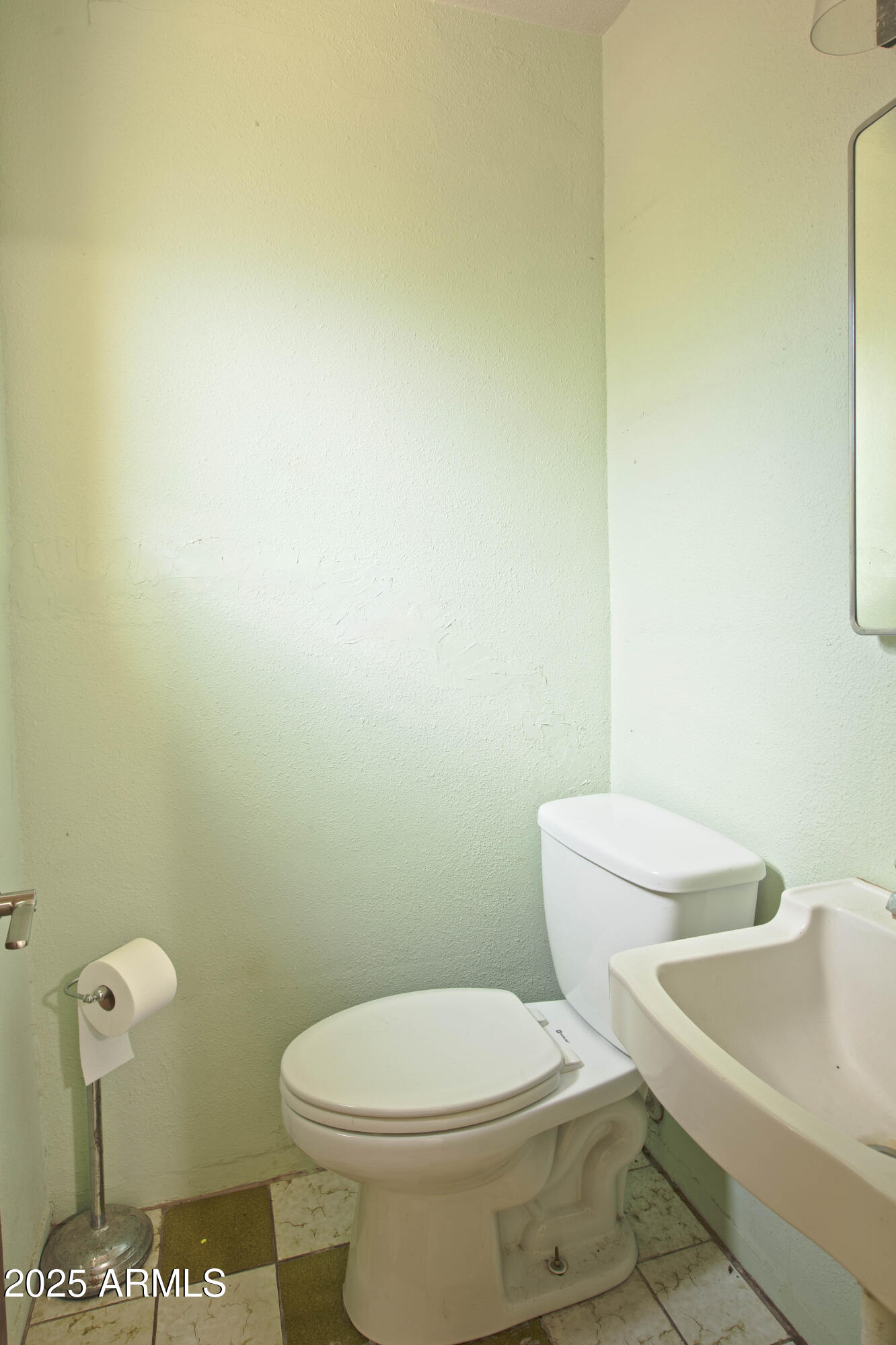 372 North 5th Street Globe, AZ 85501 - Photo 19 of 23 026