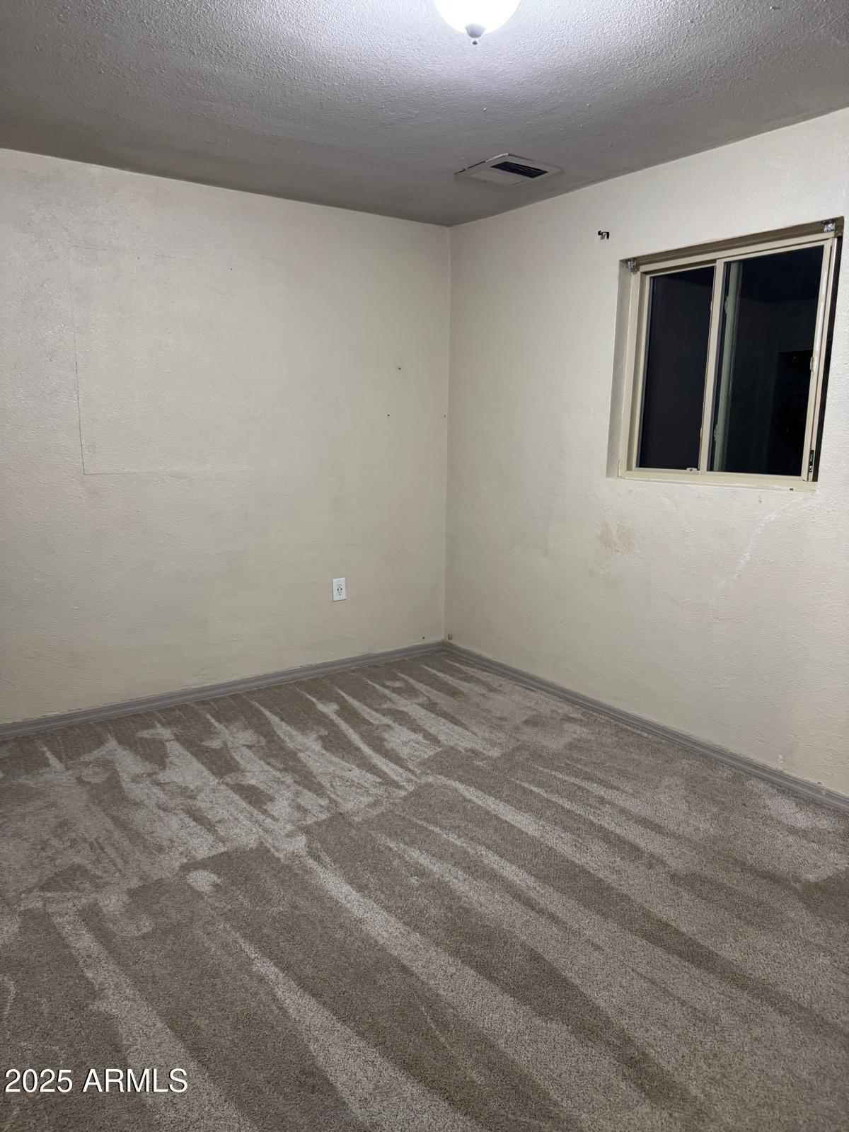 372 North 5th Street Globe, AZ 85501 - Photo 21 of 23 WhatsApp Image 2025-09-15 at 8.39.28 PM