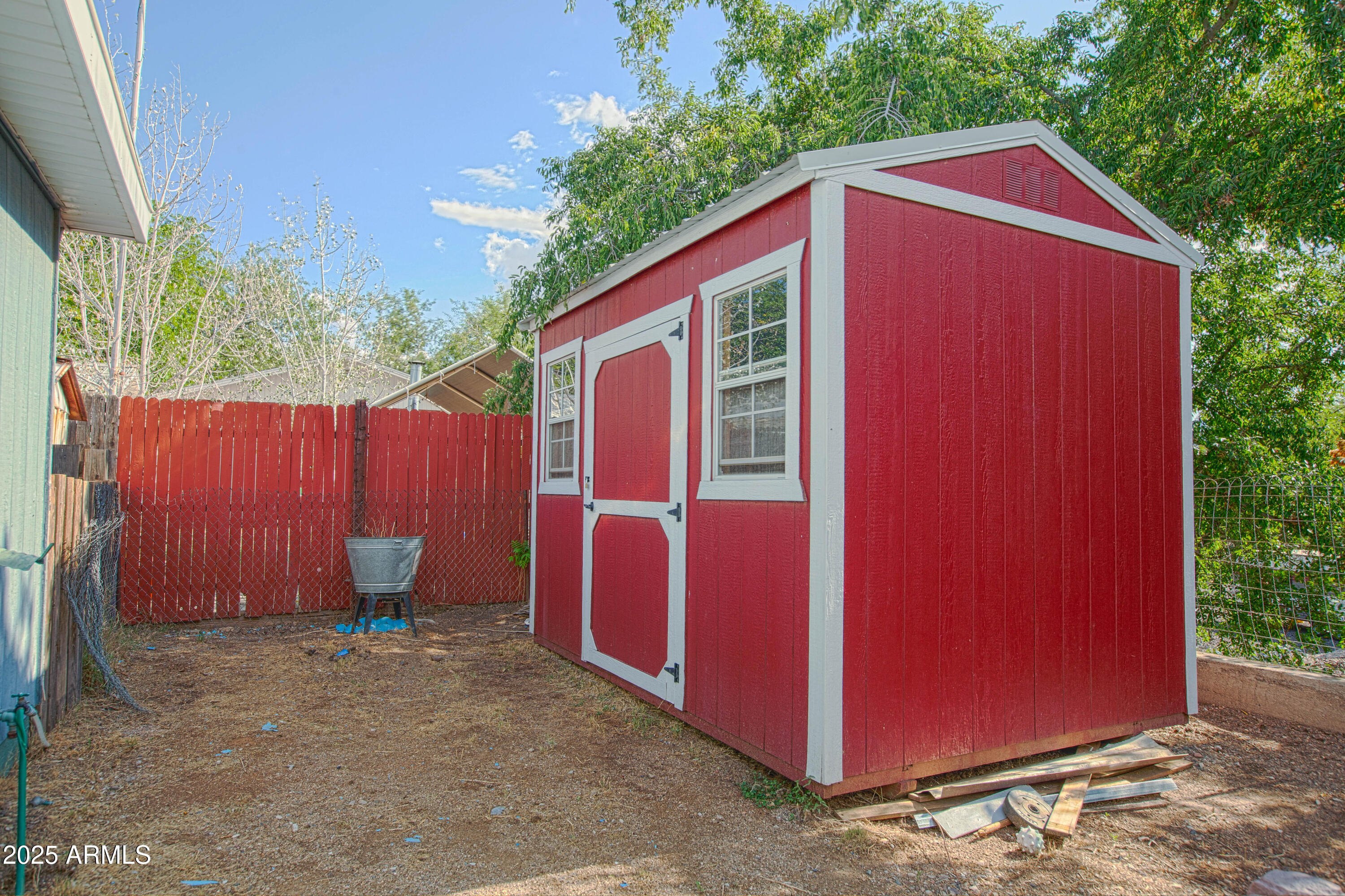 372 North 5th Street Globe, AZ 85501 - Photo 5 of 23 008