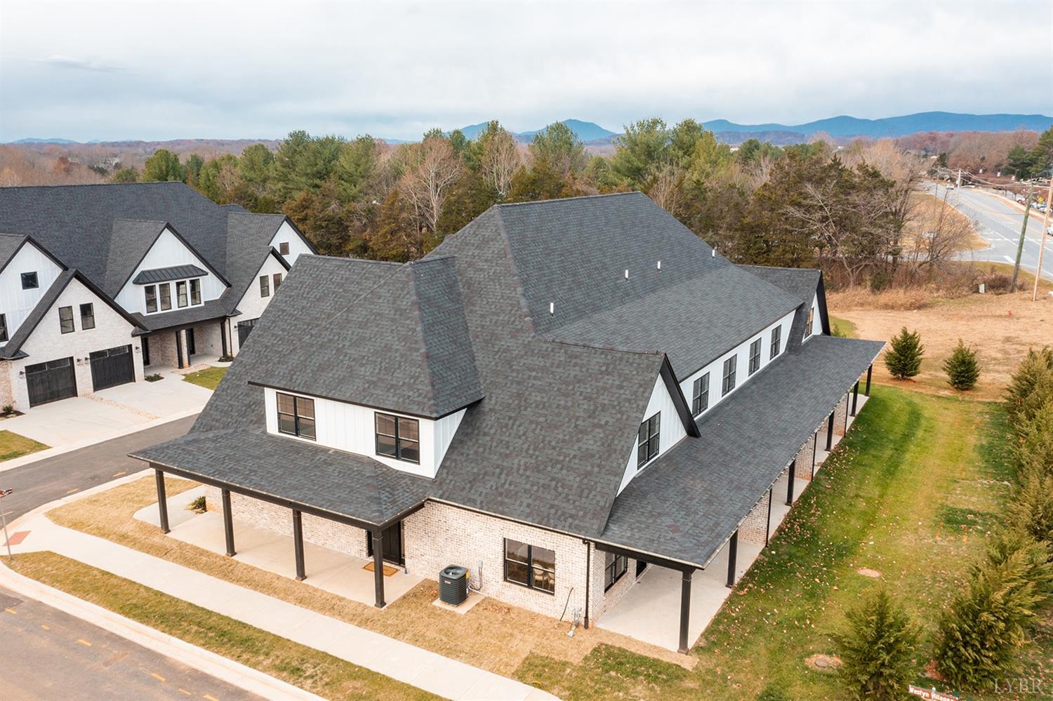 1106 South Westyn Loop Forest, VA 24551 - Photo 21 of 86