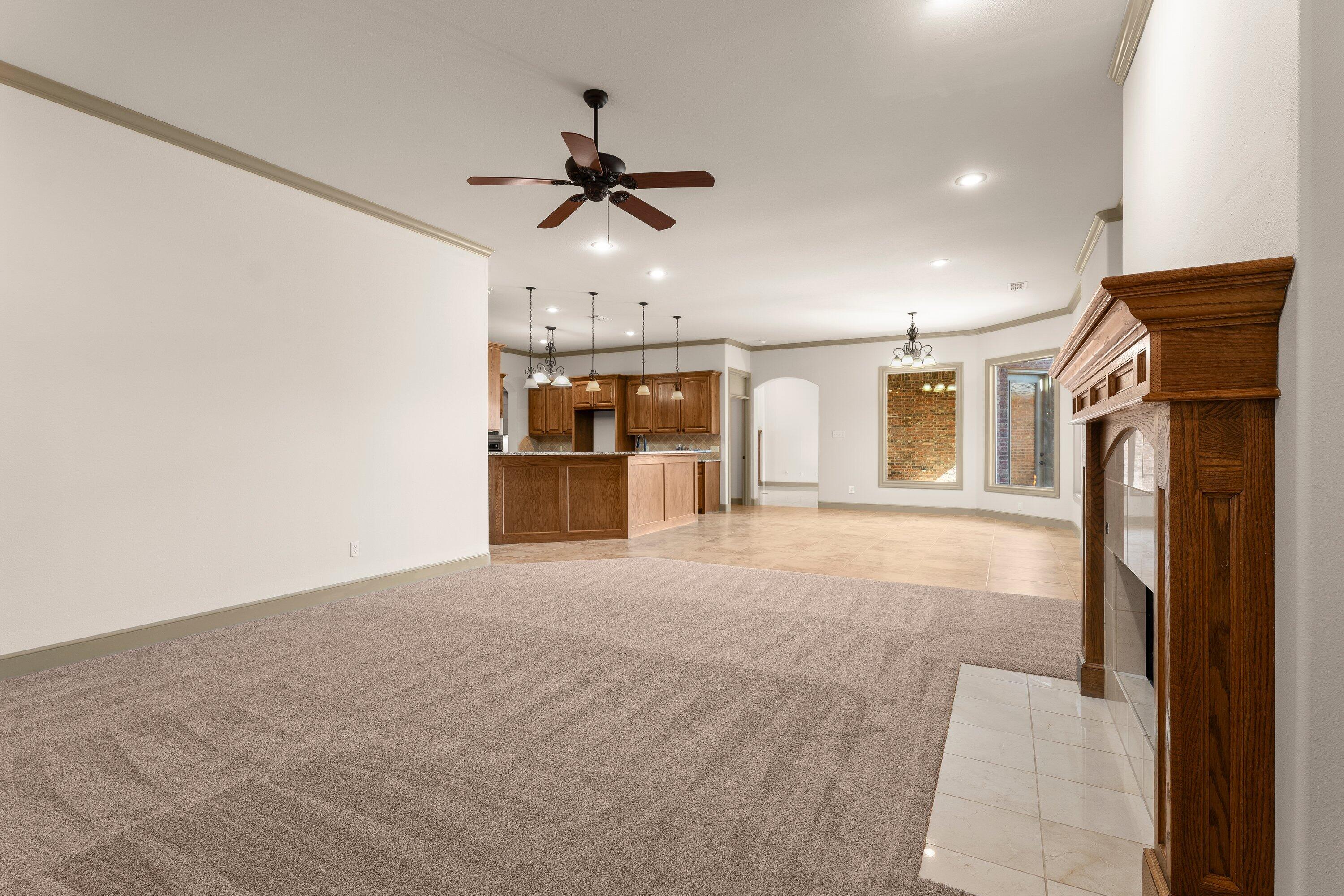 4507 101st Street Lubbock, TX 79424 - Photo 12 of 36 casual living 2