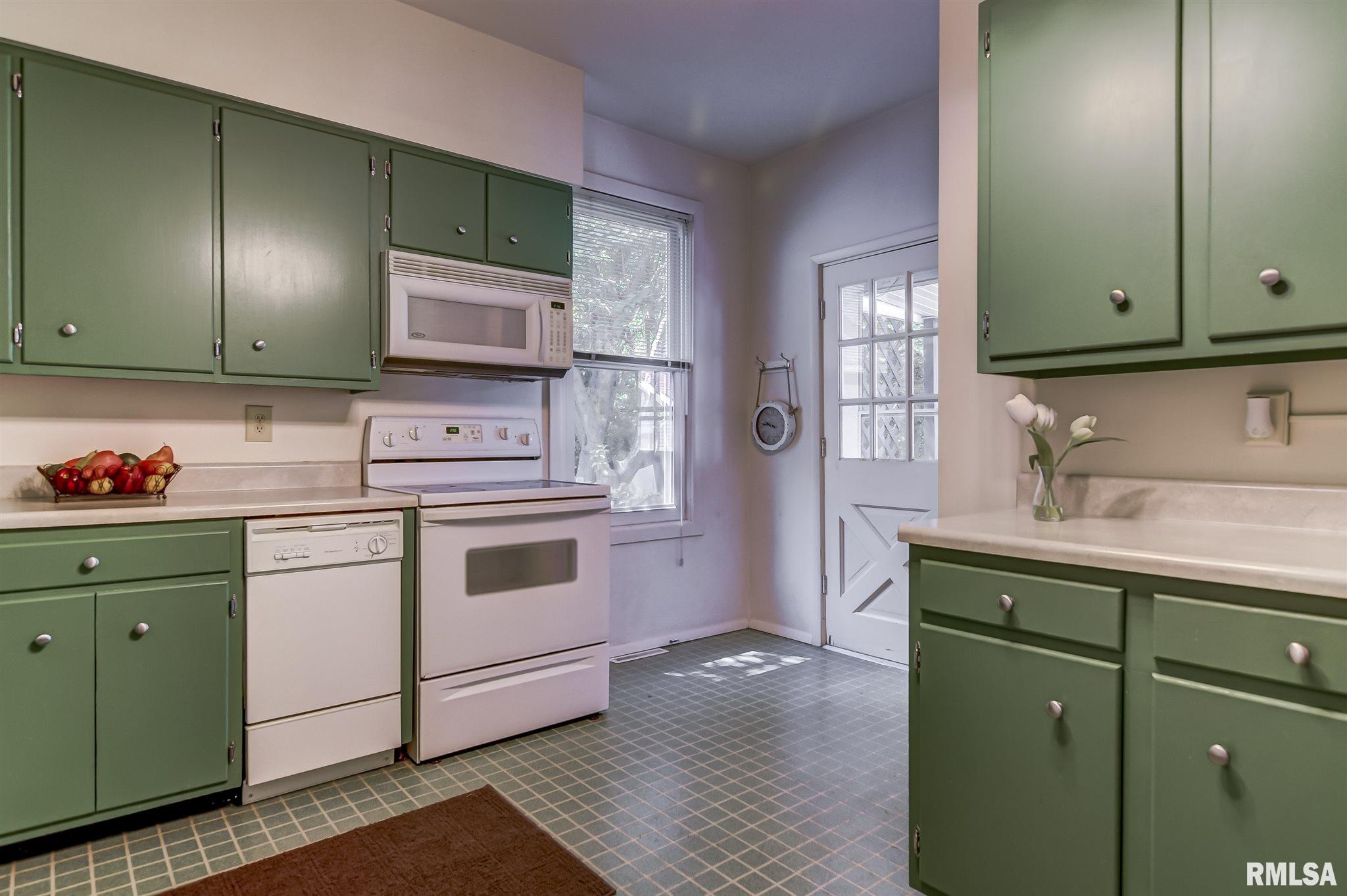 1219 West Edwards Street Springfield, IL 62704 - Photo 8 of 31