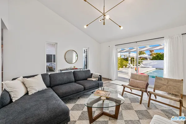 $3,500 | 76706 New York Avenue, Palm Desert, CA 92211