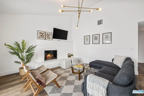 $3,500 | 76706 New York Avenue, Palm Desert, CA 92211