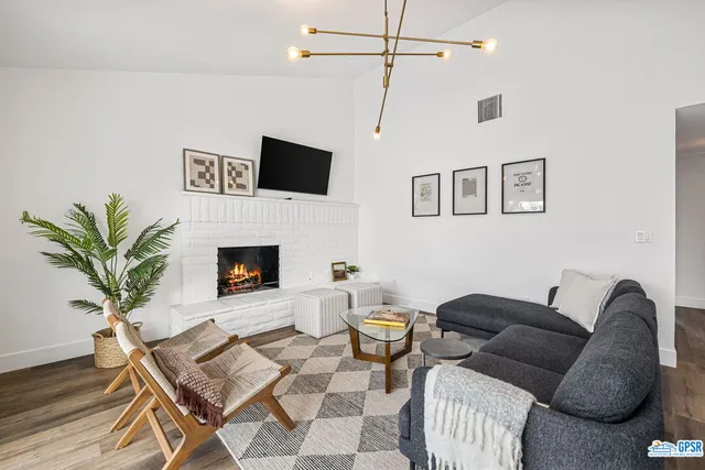 $5,500 | 76706 New York Avenue, Palm Desert, CA 92211