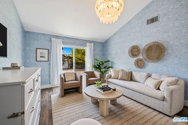 $3,500 | 76706 New York Avenue, Palm Desert, CA 92211