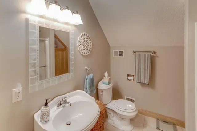 $800,000 | 1048 County 11 Northwest, Hackensack, MN 56452