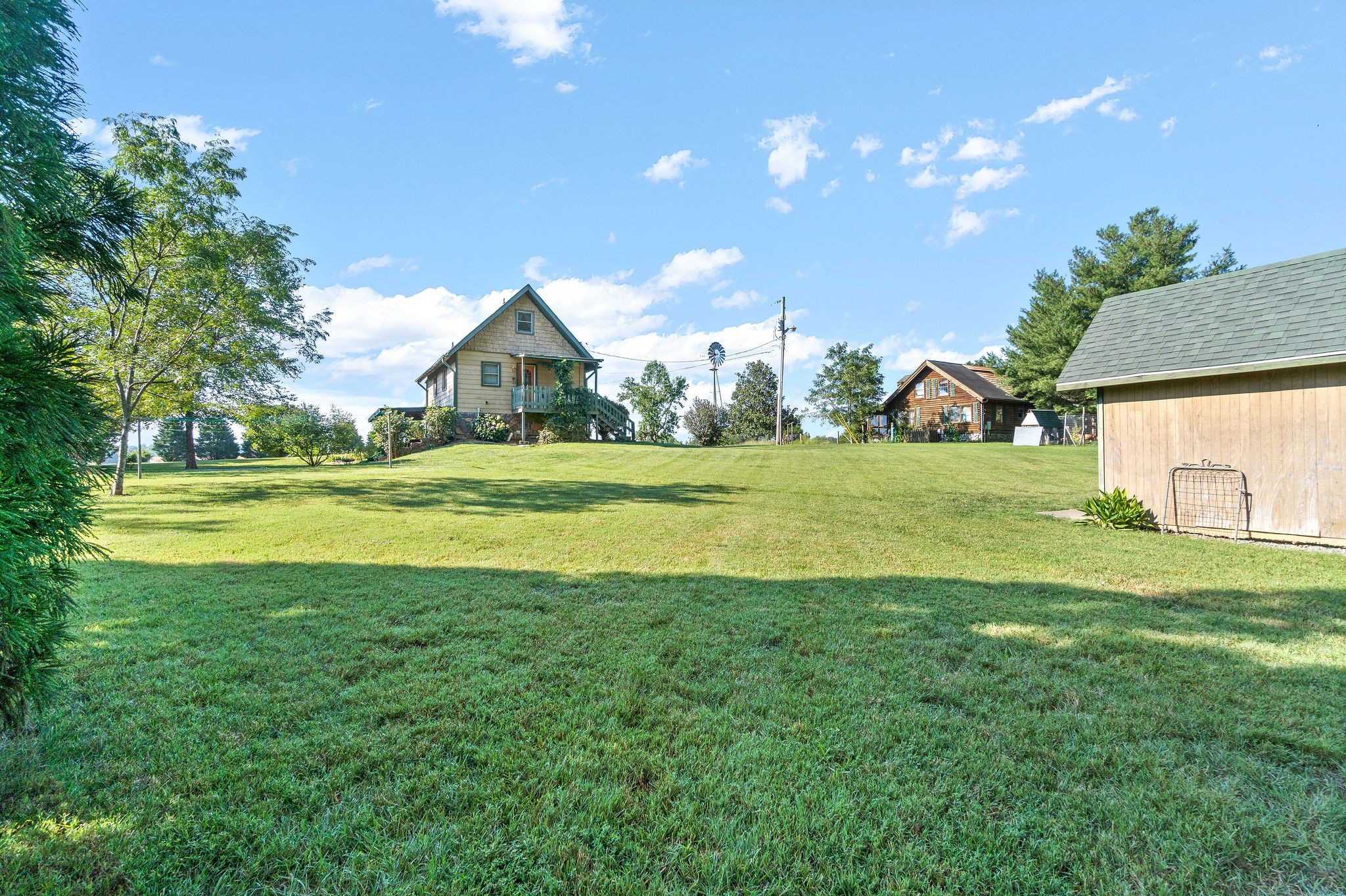 1792 Mosley Ferry Road Chapmansboro, TN 37035 - Photo 26 of 31 Gallery Image 26