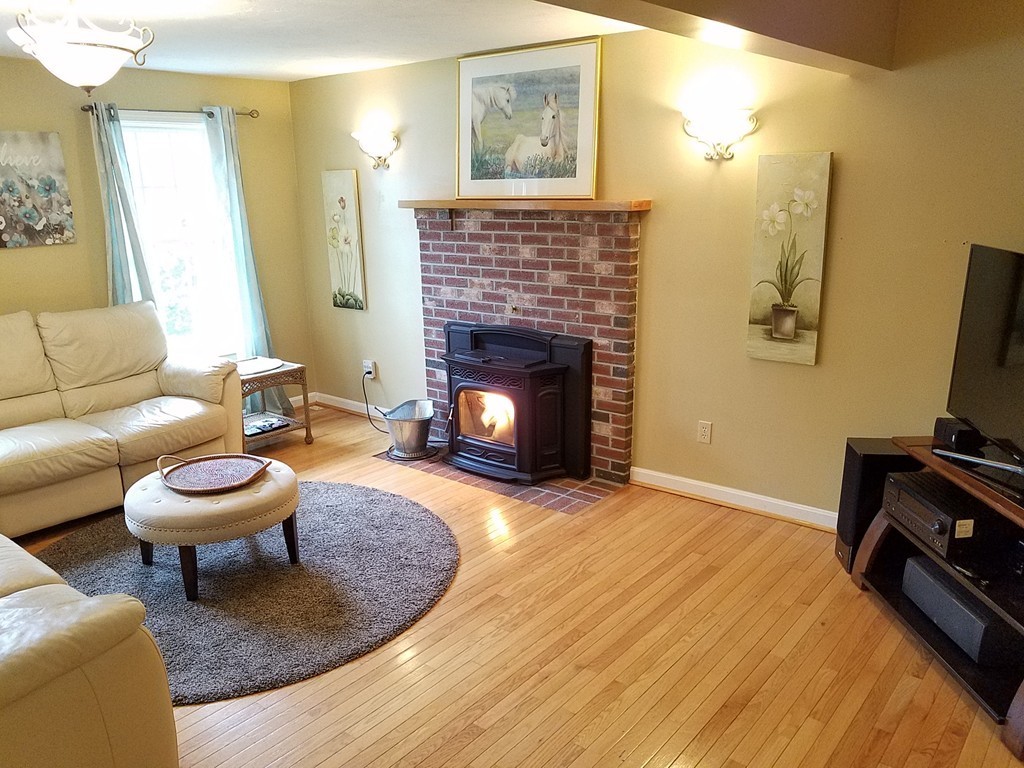 3 Azel Road Lakeville, MA 02347 - Photo 5 of 16