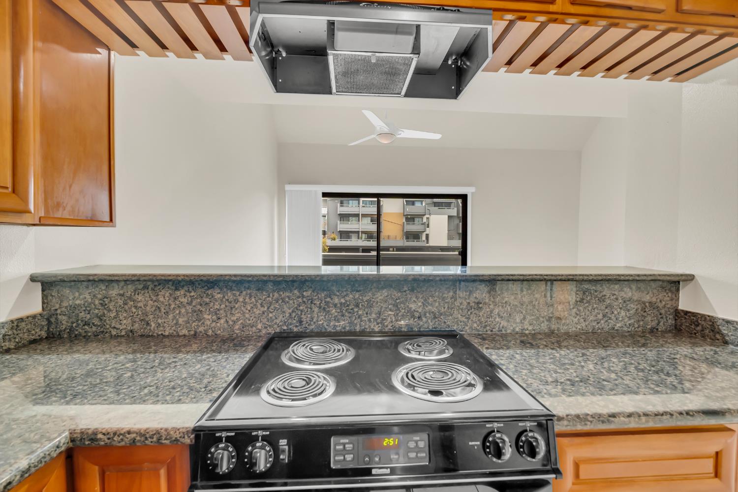 7 Embarcadero, Unit 115 Oakland, CA 94607 - Photo 12 of 18