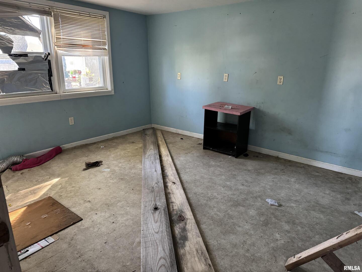 301 East Calvert Street Marion, IL 62959 - Photo 6 of 8