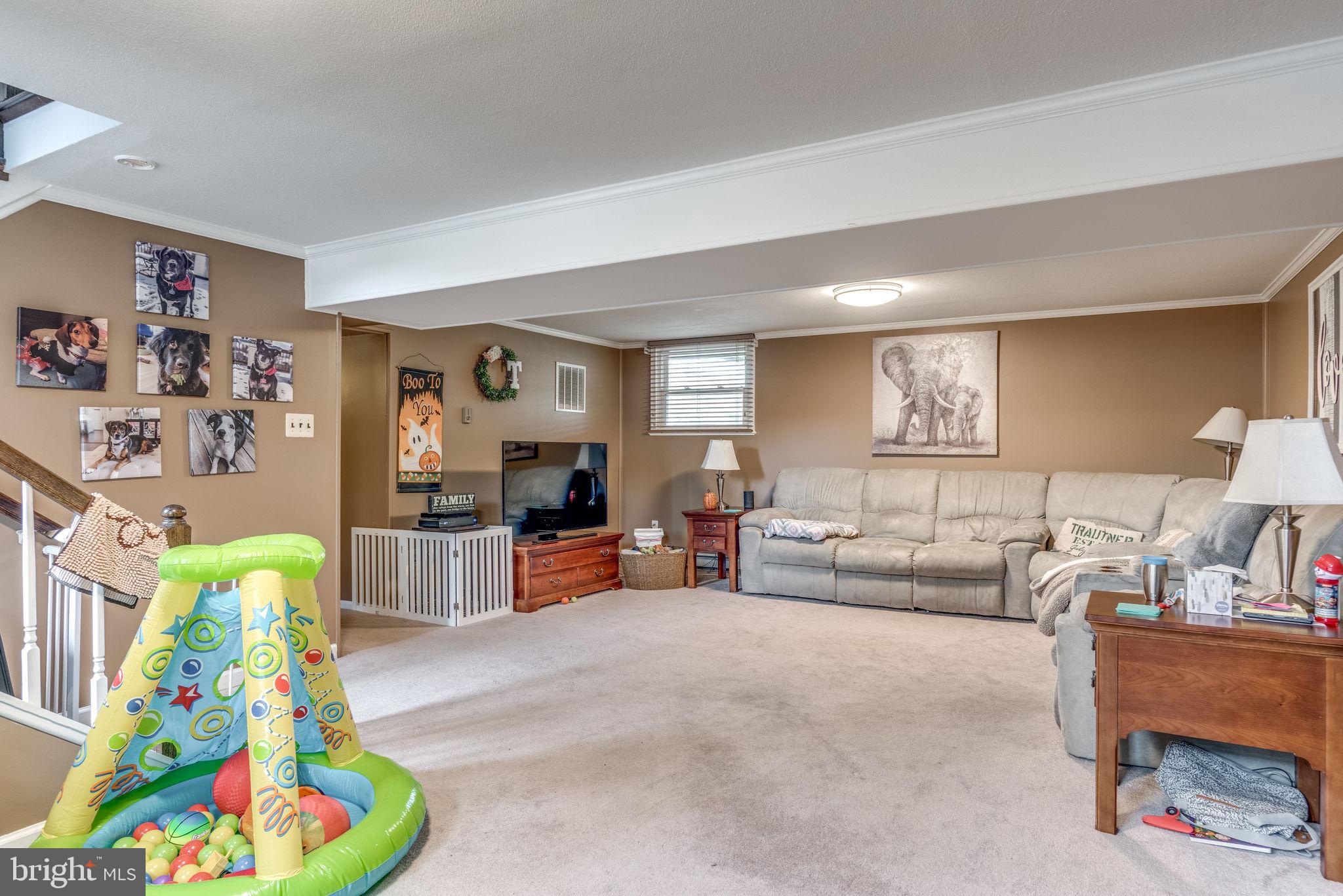 1208 East Kennedy Road Sterling, VA 20164 - Photo 14 of 22 Family Room