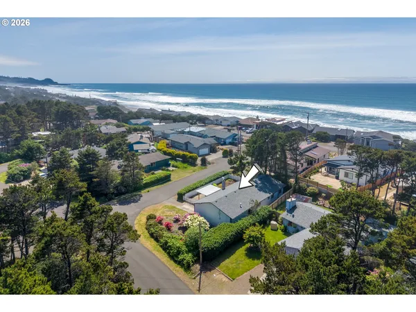 $574,000 | 315 El Pino Avenue, Lincoln City, OR 97367