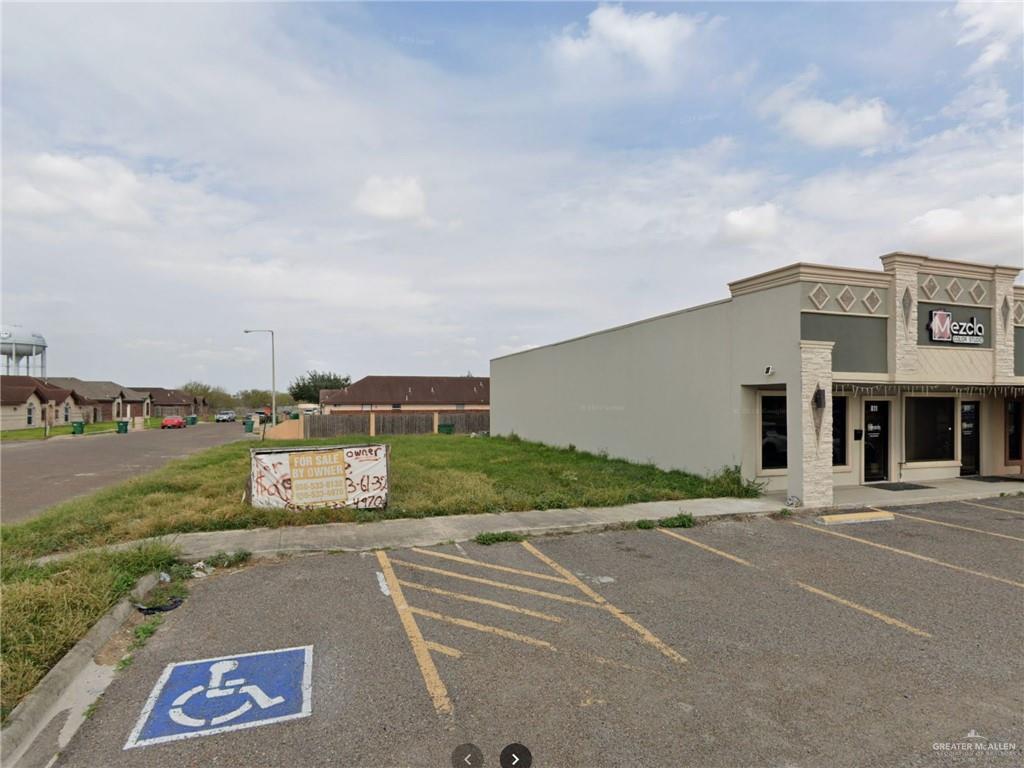 809 East Ferguson Street Pharr, TX 78577 - Photo 4 of 4